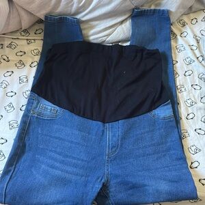 Women’s maternity Jeggings